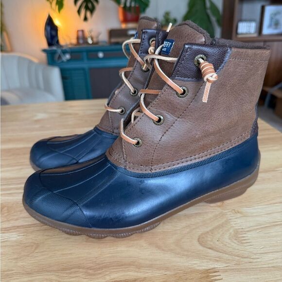 EUC Sperry Duck Boots - Size 8 Women’s - Picture 3 of 7